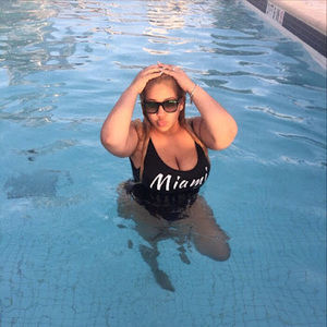 Meet your Posher, Viviana